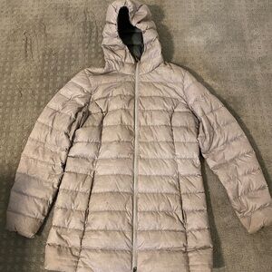 Eddie Bauer Women’s M EB650 Microlight 80 Down Parka Puffer Hooded Jacket